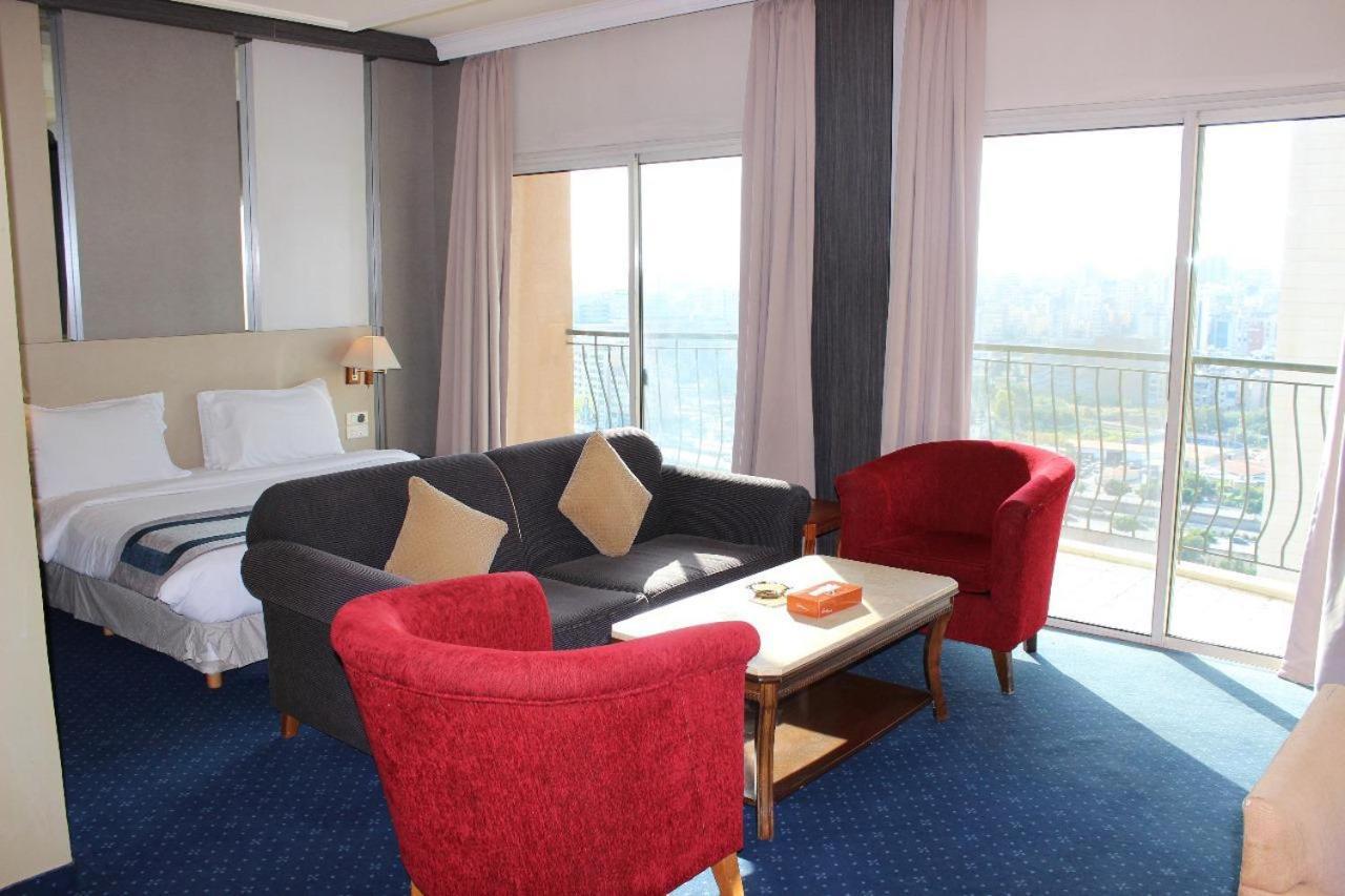 Padova Hotel Beirut Exteriör bild