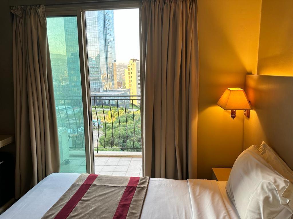 Padova Hotel Beirut Exteriör bild