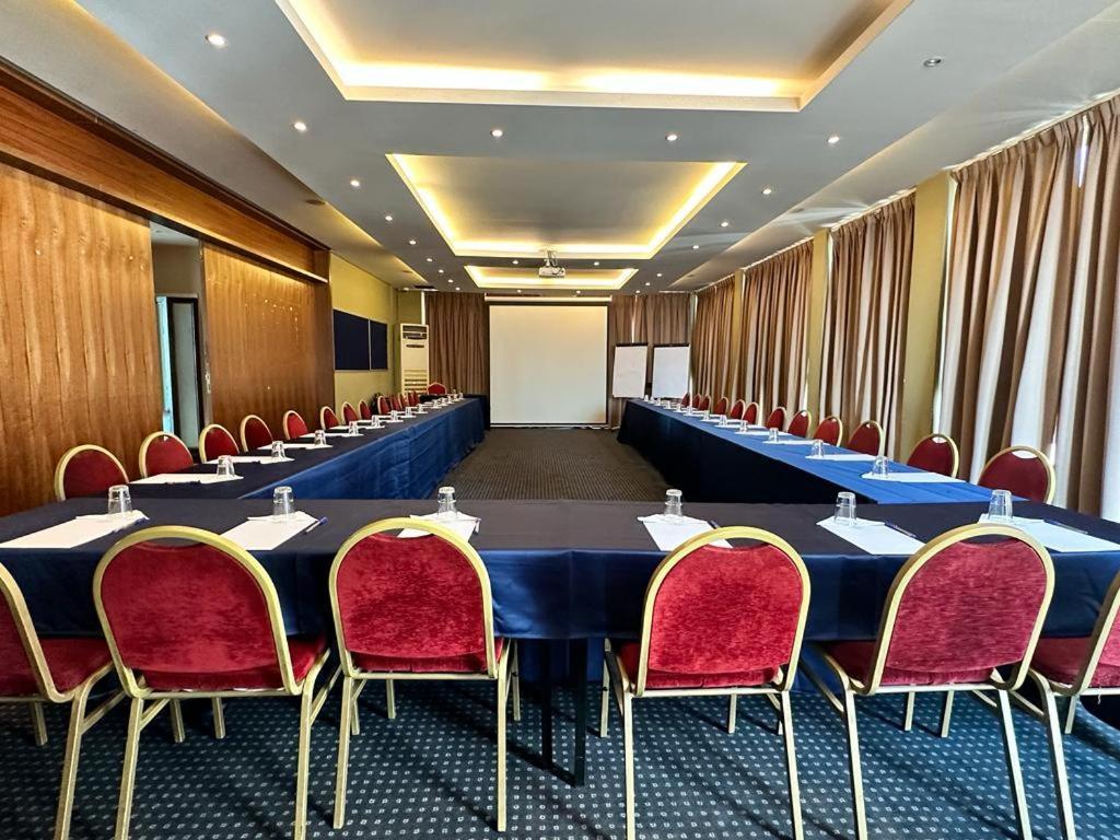 Padova Hotel Beirut Exteriör bild